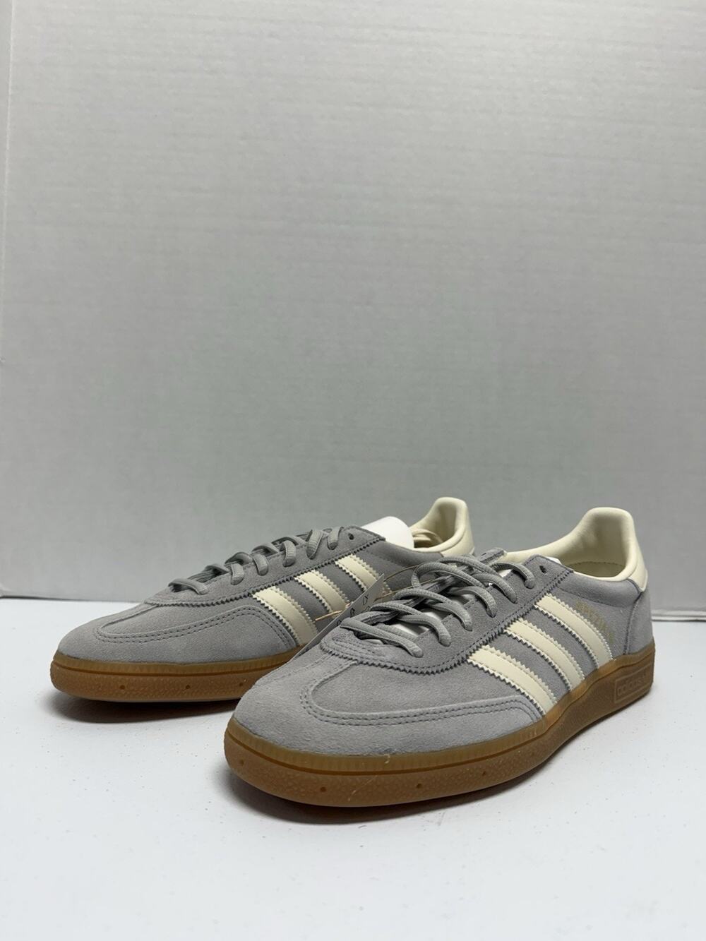 Adidas Handball Spezial Grey Cream IF7086 Size 9 Men Low Top Suede Gum Bottom